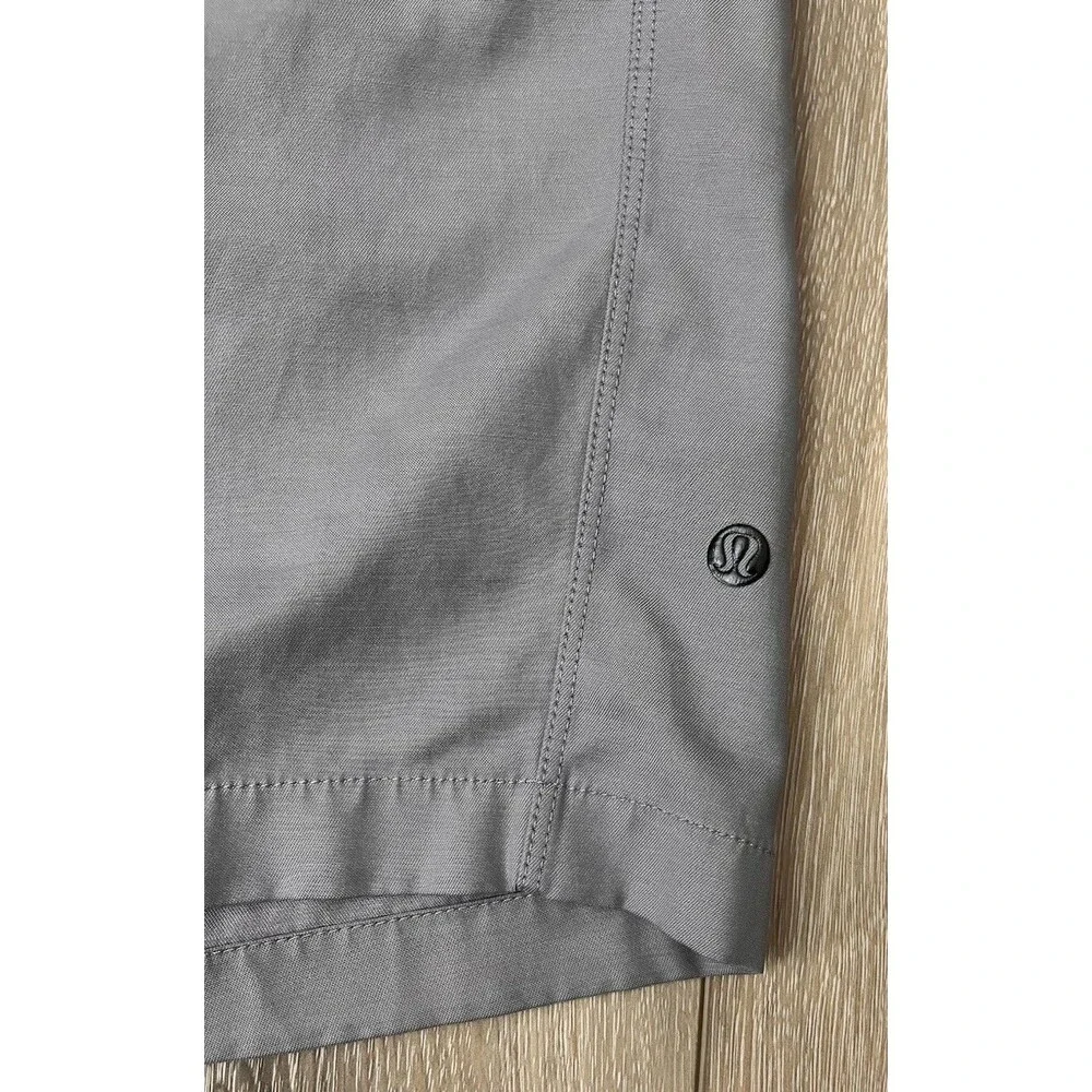 Lululemon ABC Classic Fit Shorts Mens 36 Gray Stretch Golf Chino Warpstreme
